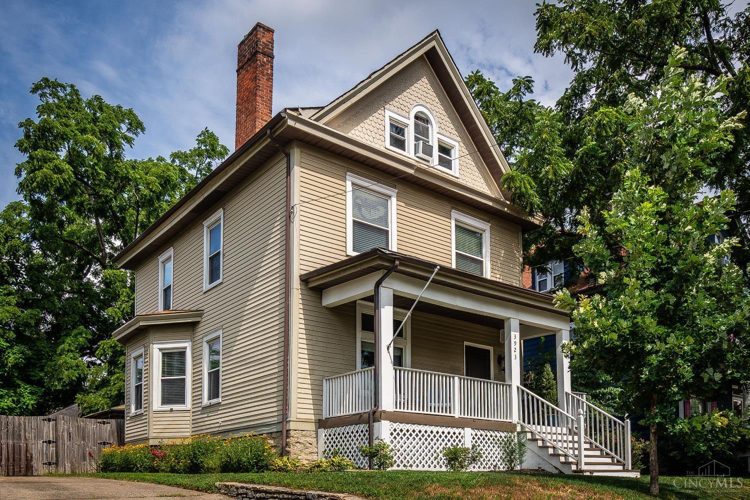 Property Photo: 3923 S Madison Avenue OH 45213