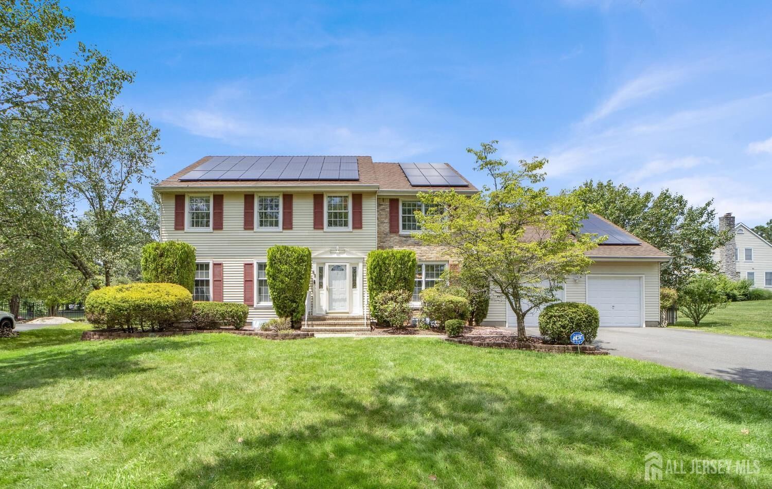 Property Photo: 65 Wexford Drive NJ 08852