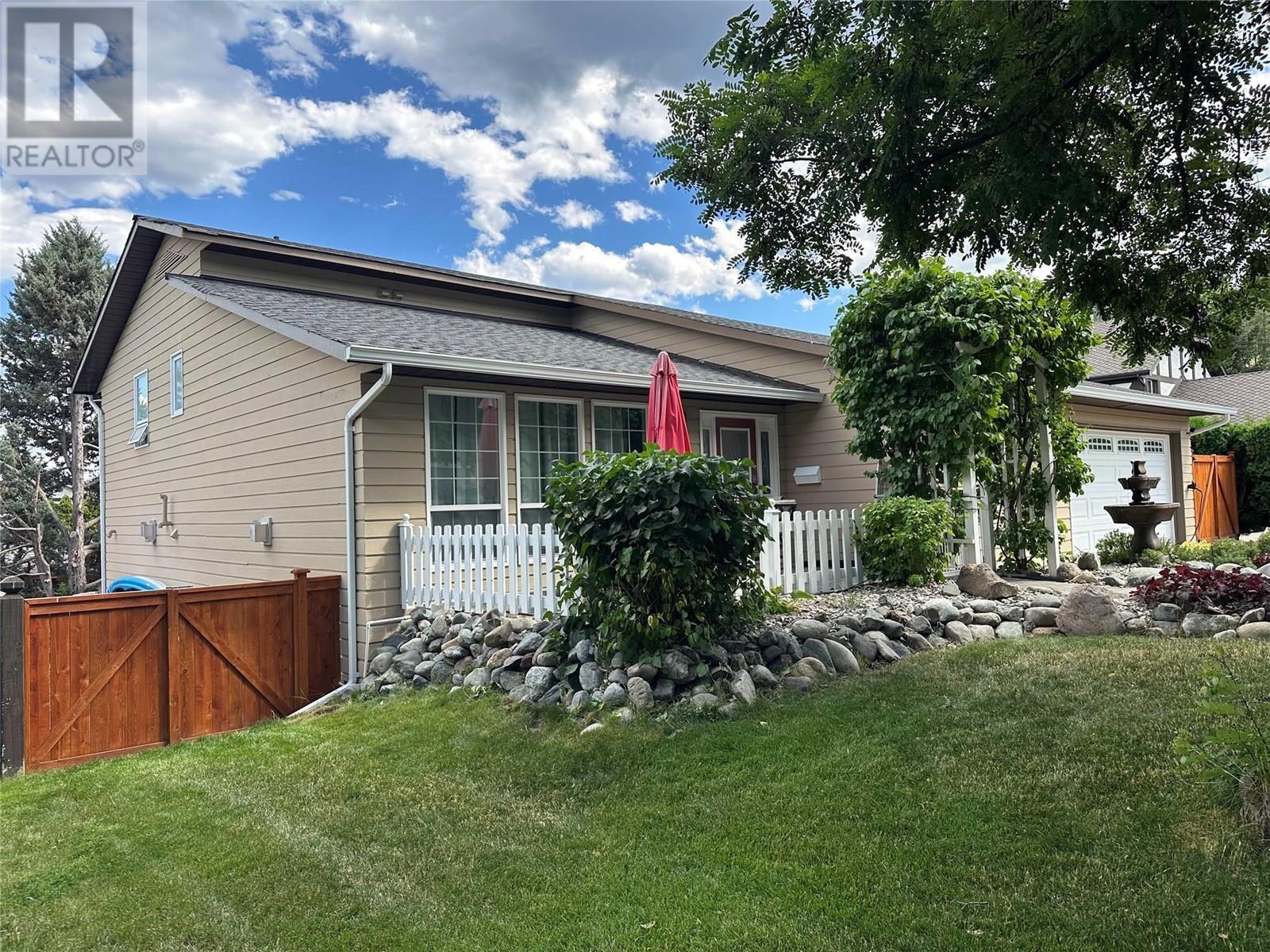 2275 Macintyre Place  Kamloops BC V1S 1H7 photo