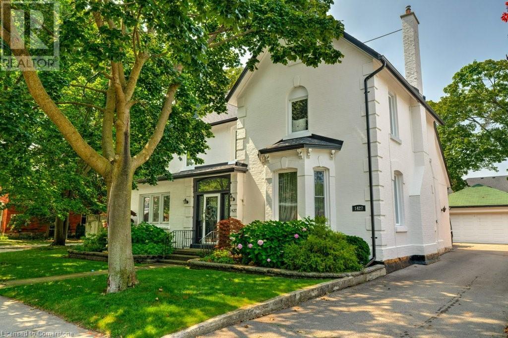 Photo de la propriété:  1427 Ontario Street  ON L7S 1G5 