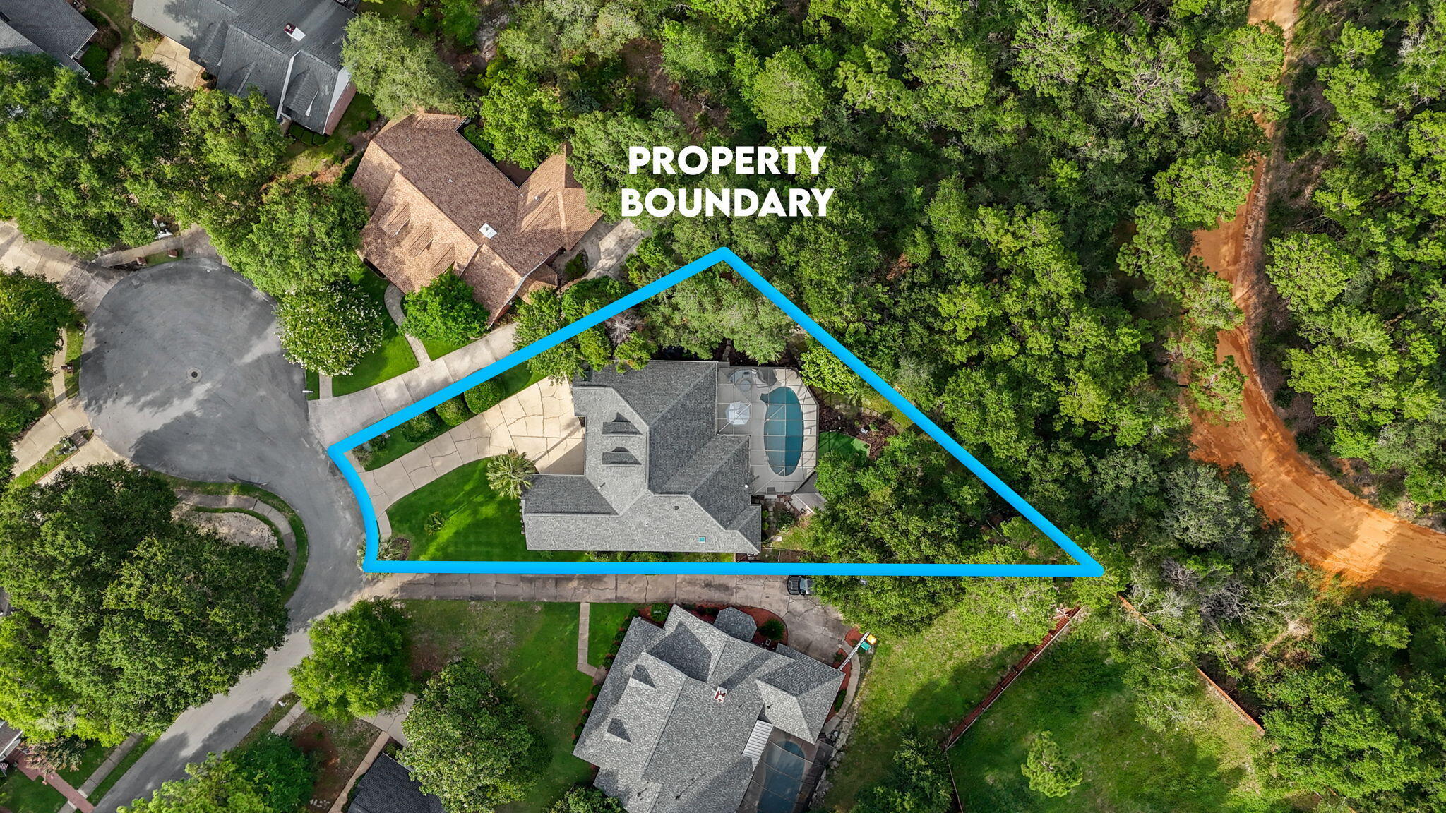 Property Photo: 4546 Nancy Ward Lane FL 32578
