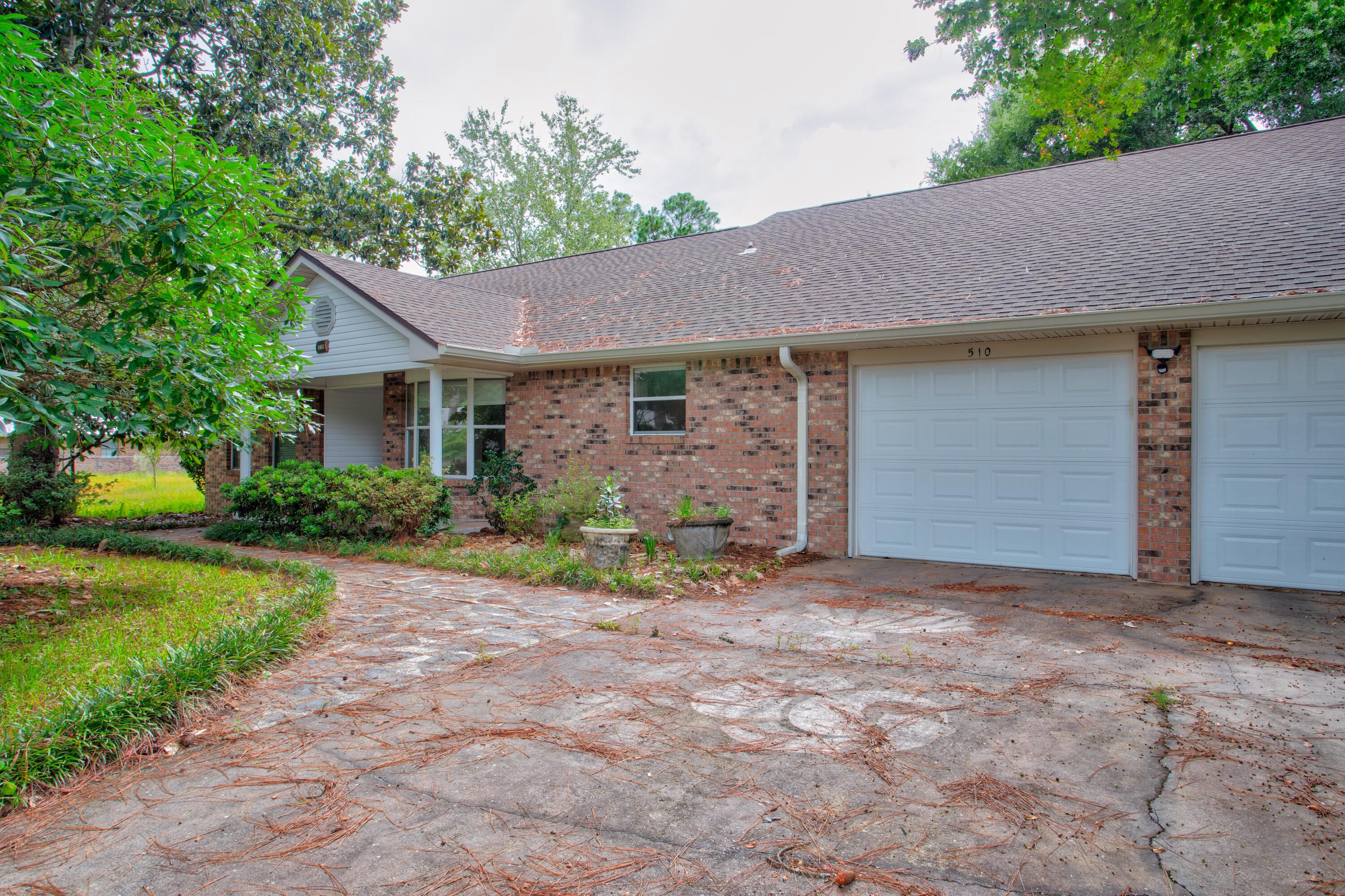 Property Photo: 510 Vermont Avenue FL 32547