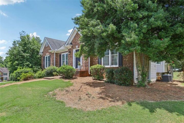 Property Photo: 3725 Morning Crest Way GA 30041