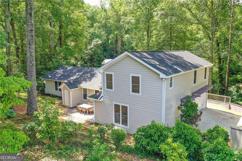 Property Photo:  6405 Cherry Tree Lane  GA 30328 