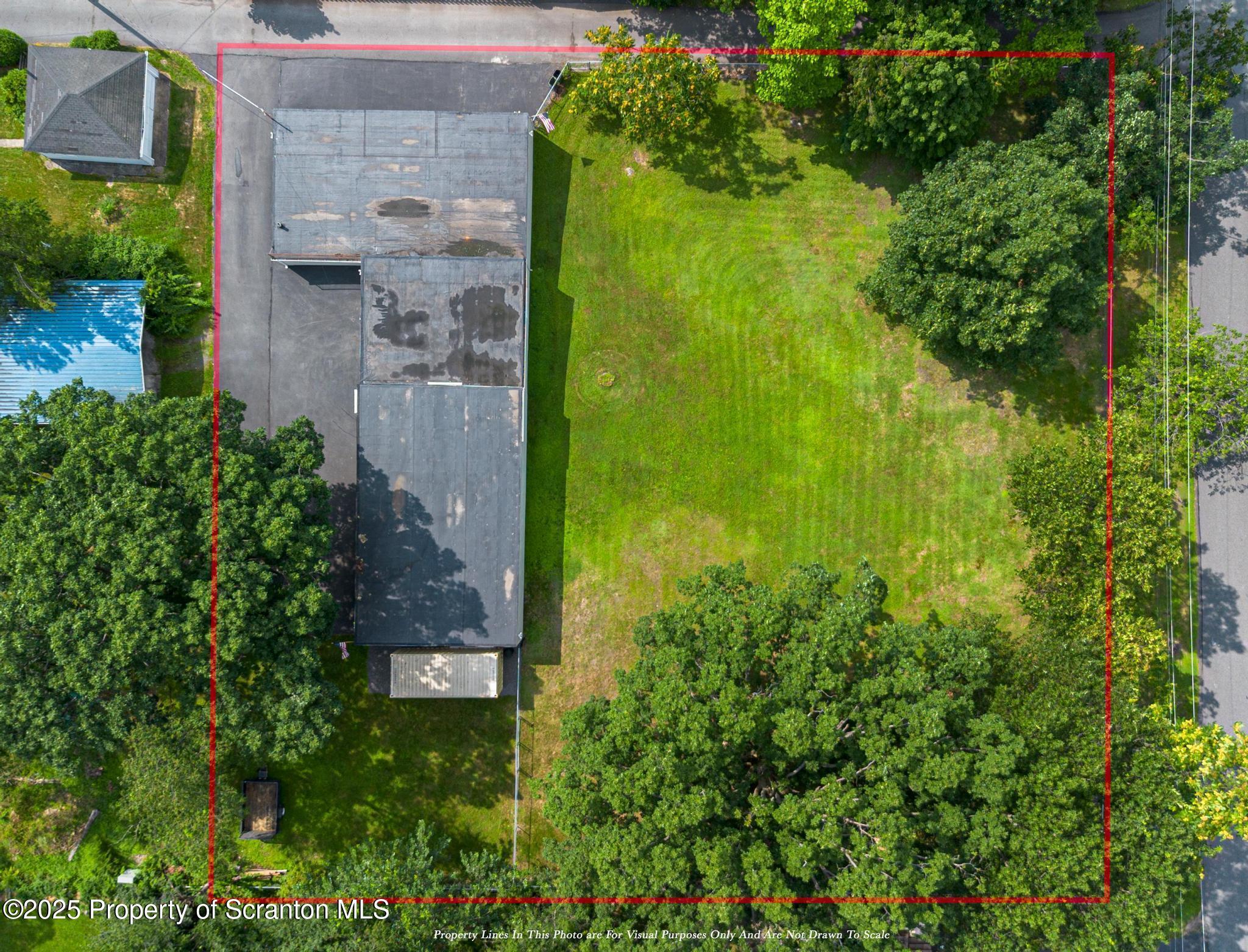 Property Photo:  704 Connell Street  PA 18505 
