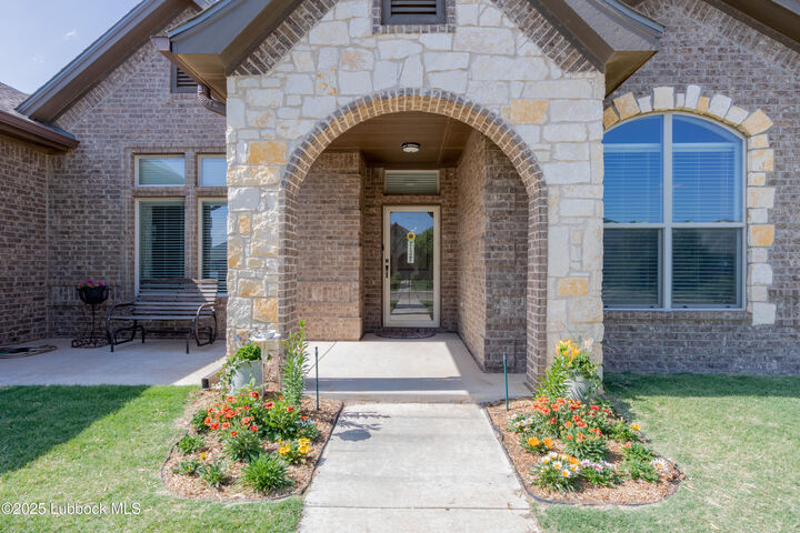 Property Photo: 6222 94th Street TX 79424