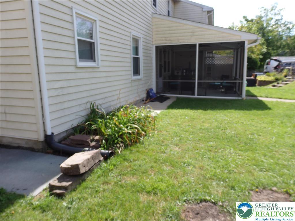 Property Photo: 10 S 9th Street PA 18944