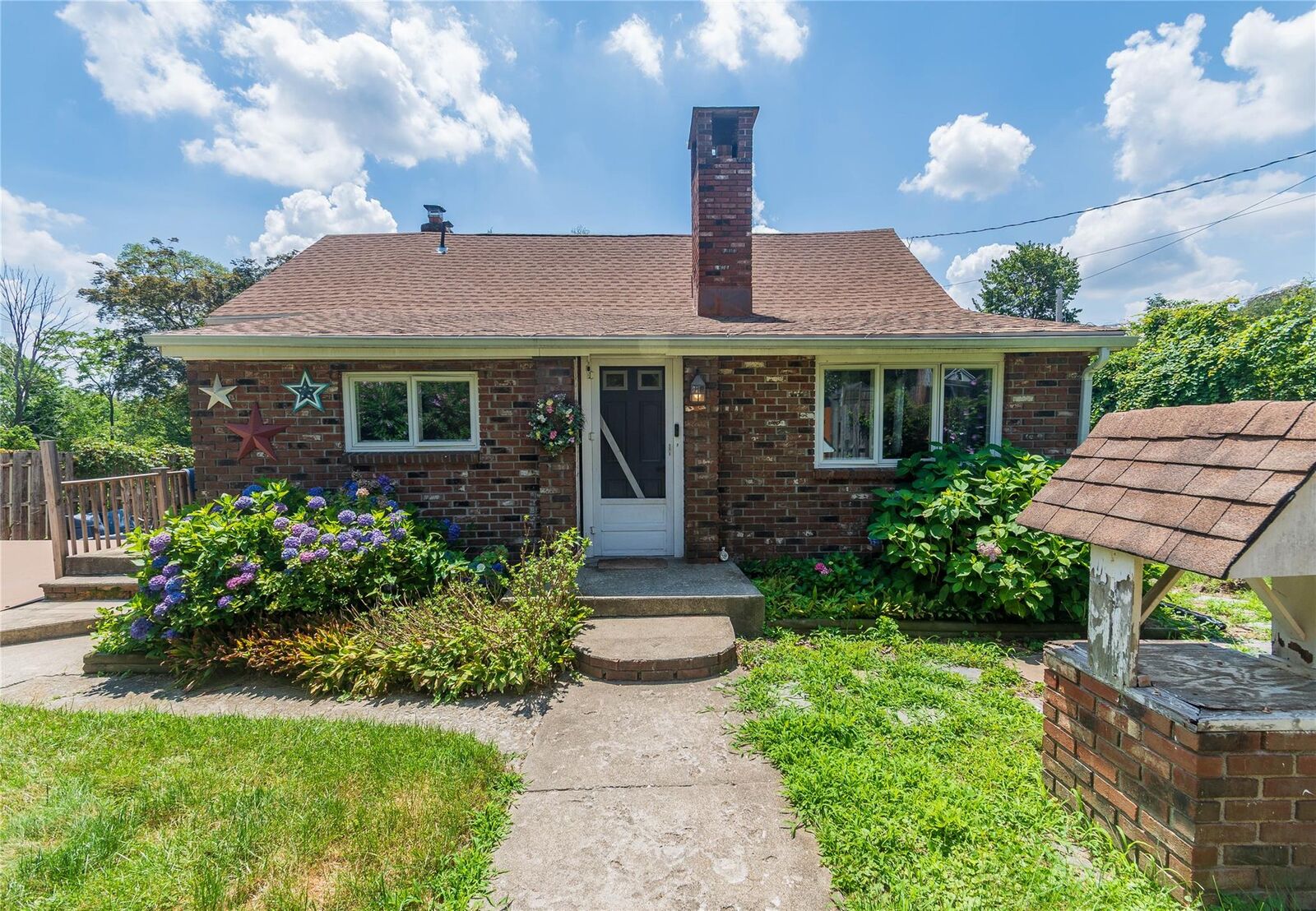 Property Photo: 15 Perry Place NY 10537