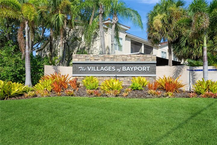 Property Photo:  10422 La Mirage Court  FL 33615 