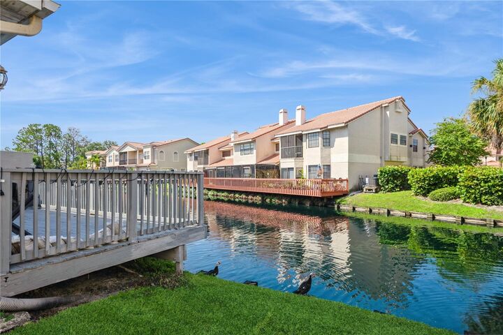 Property Photo:  10422 La Mirage Court  FL 33615 