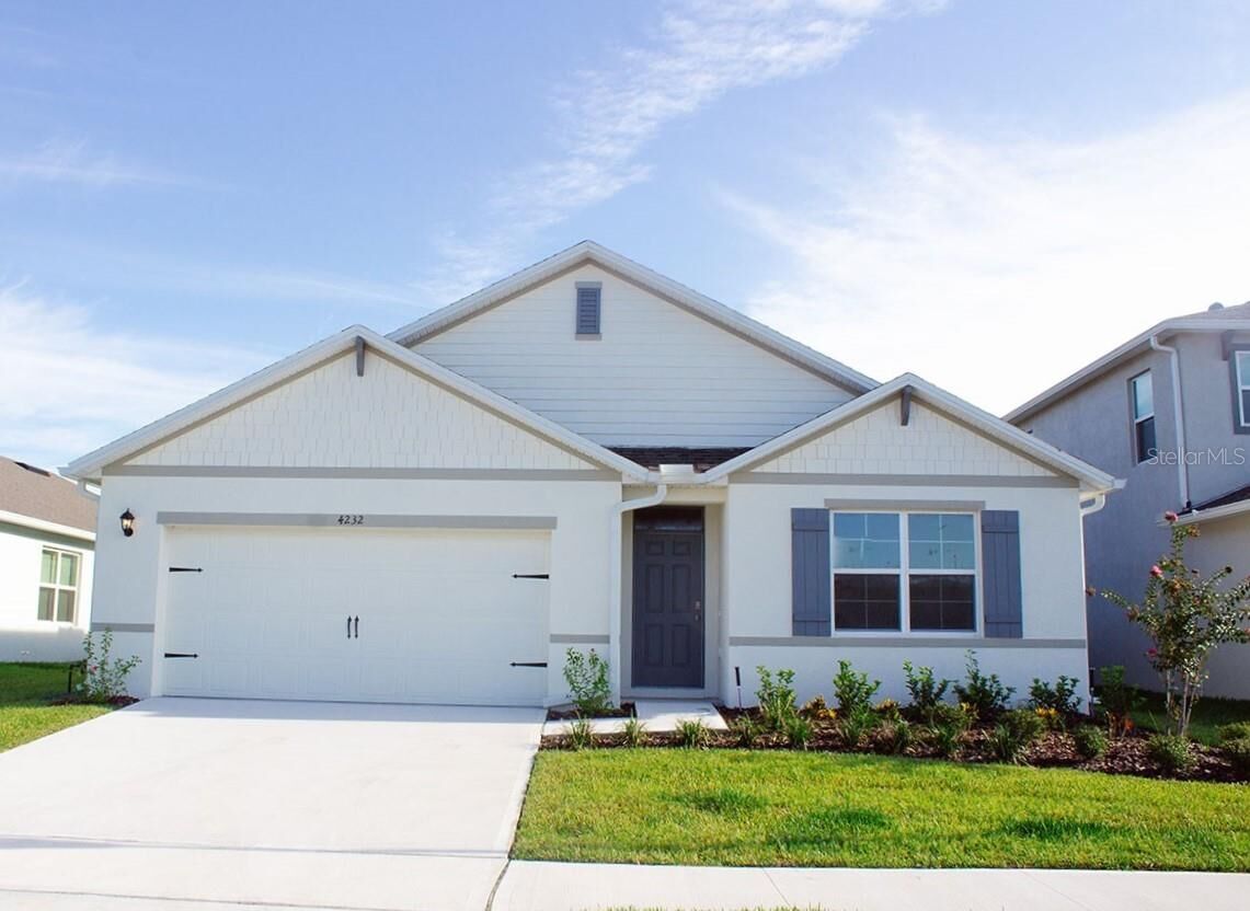 Property Photo:  1312 Lawndale Court  FL 32174 