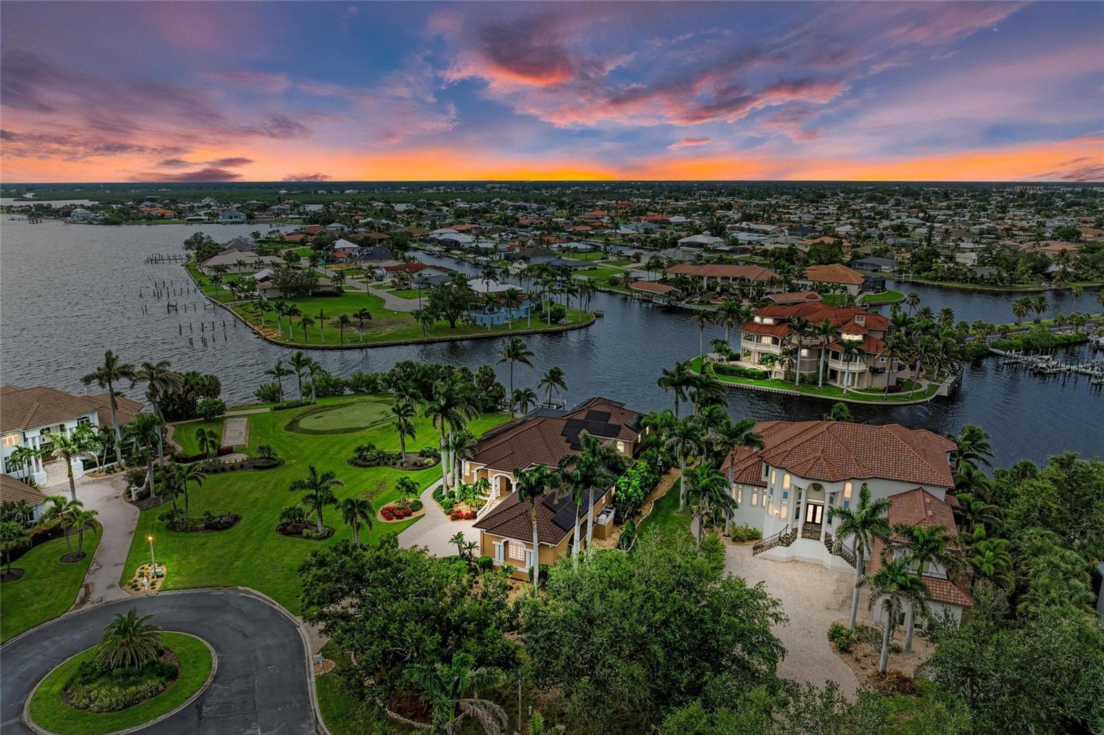 Property Photo:  4531 Grassy Point Boulevard  FL 33952 