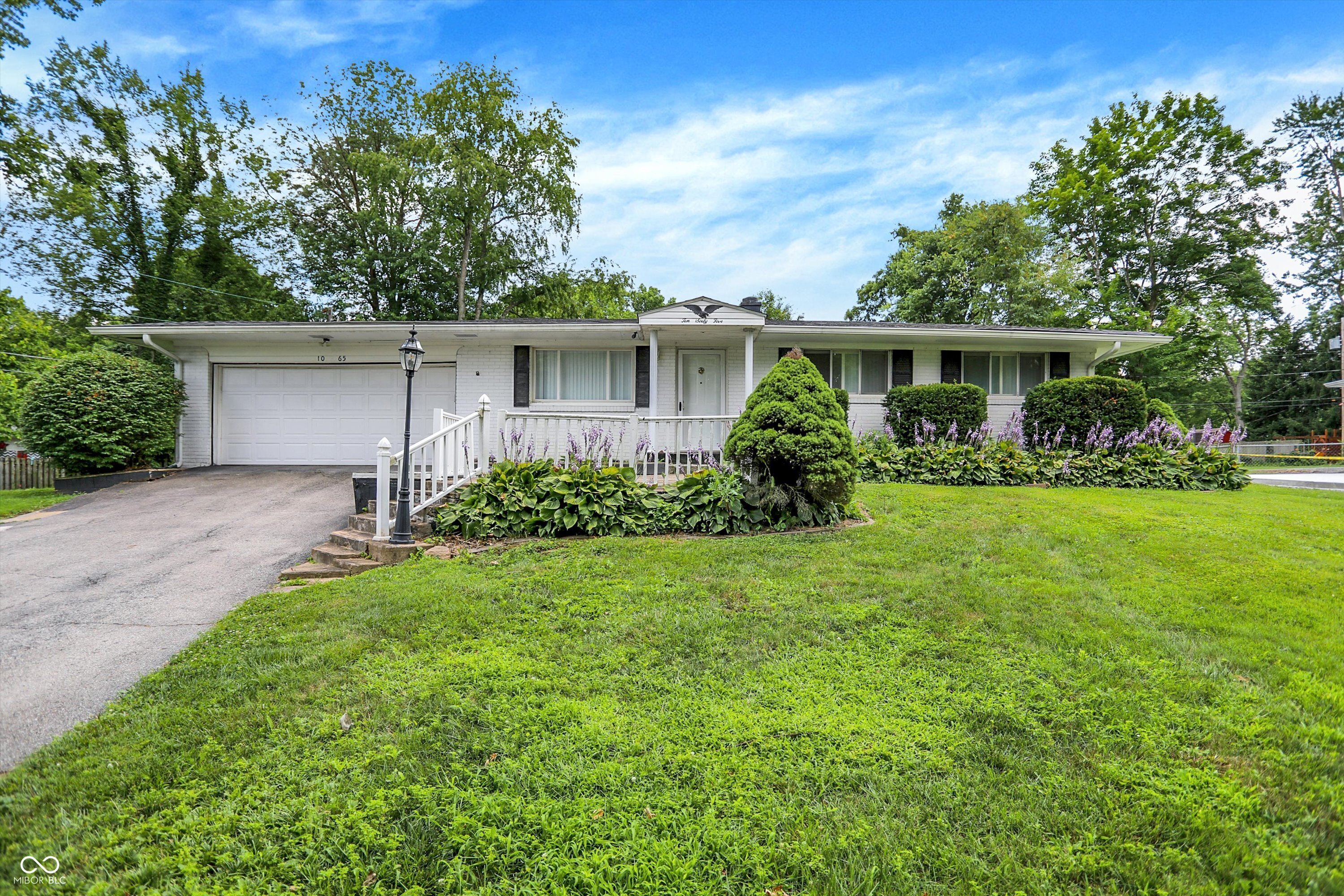 1065 Chevy Chase Lane  Carmel IN 46280 photo