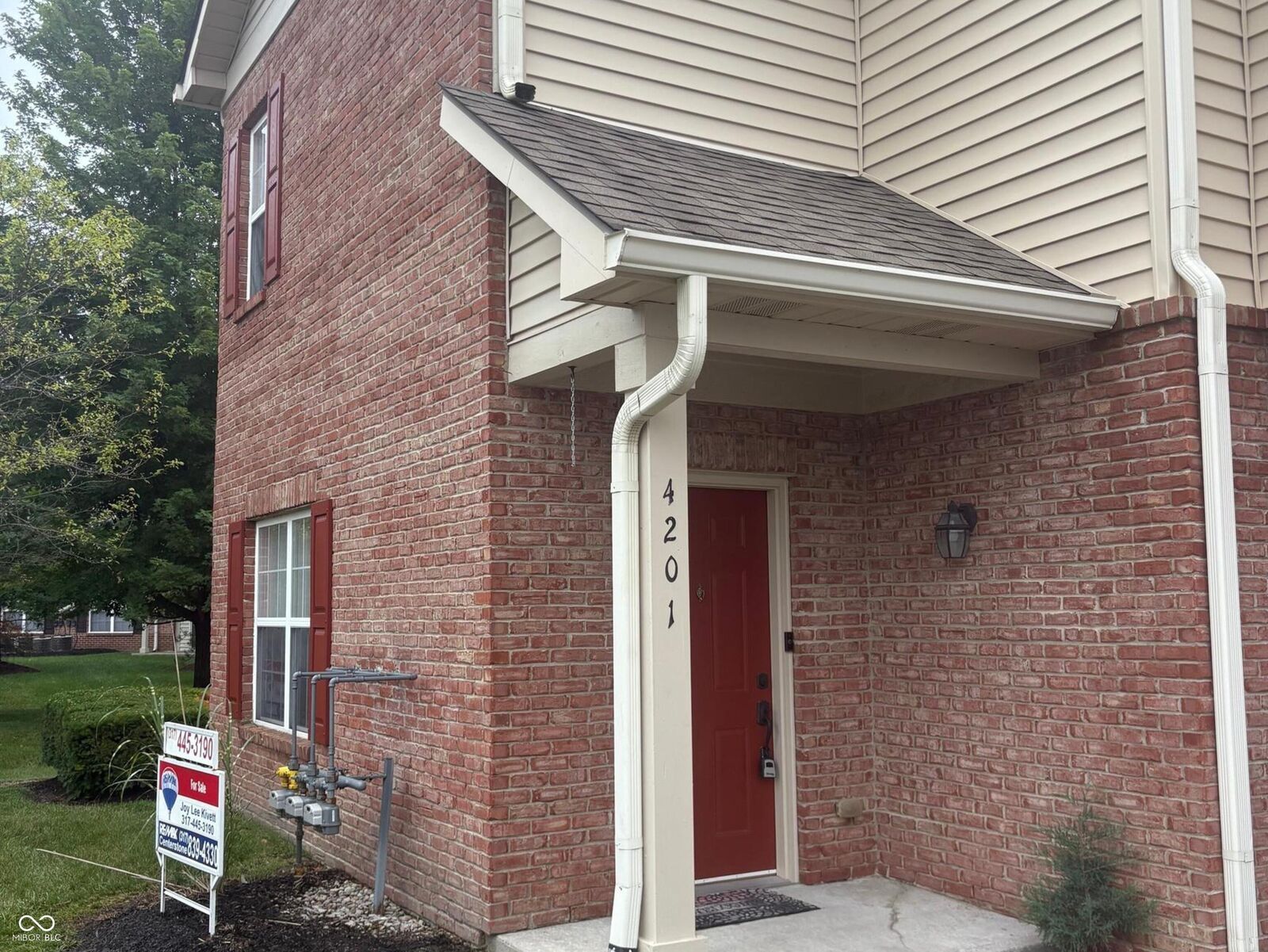 Property Photo:  4201 Washington Boulevard  IN 46168 