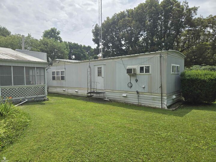 Property Photo:  8009 Arendt Road  MI 48097