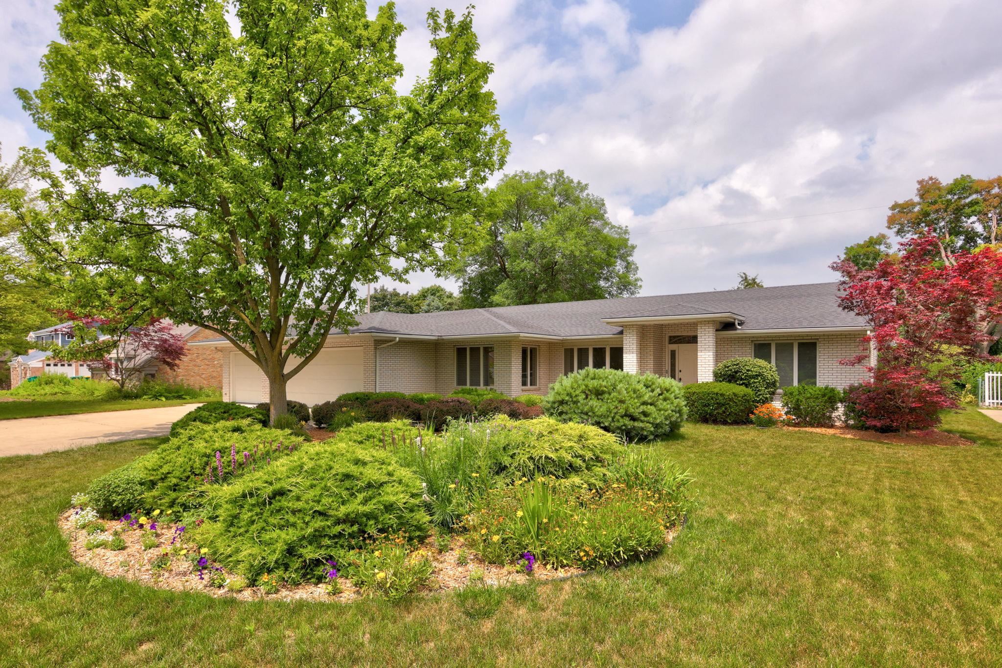 Property Photo:  3485 Highland Drive  MI 48706 