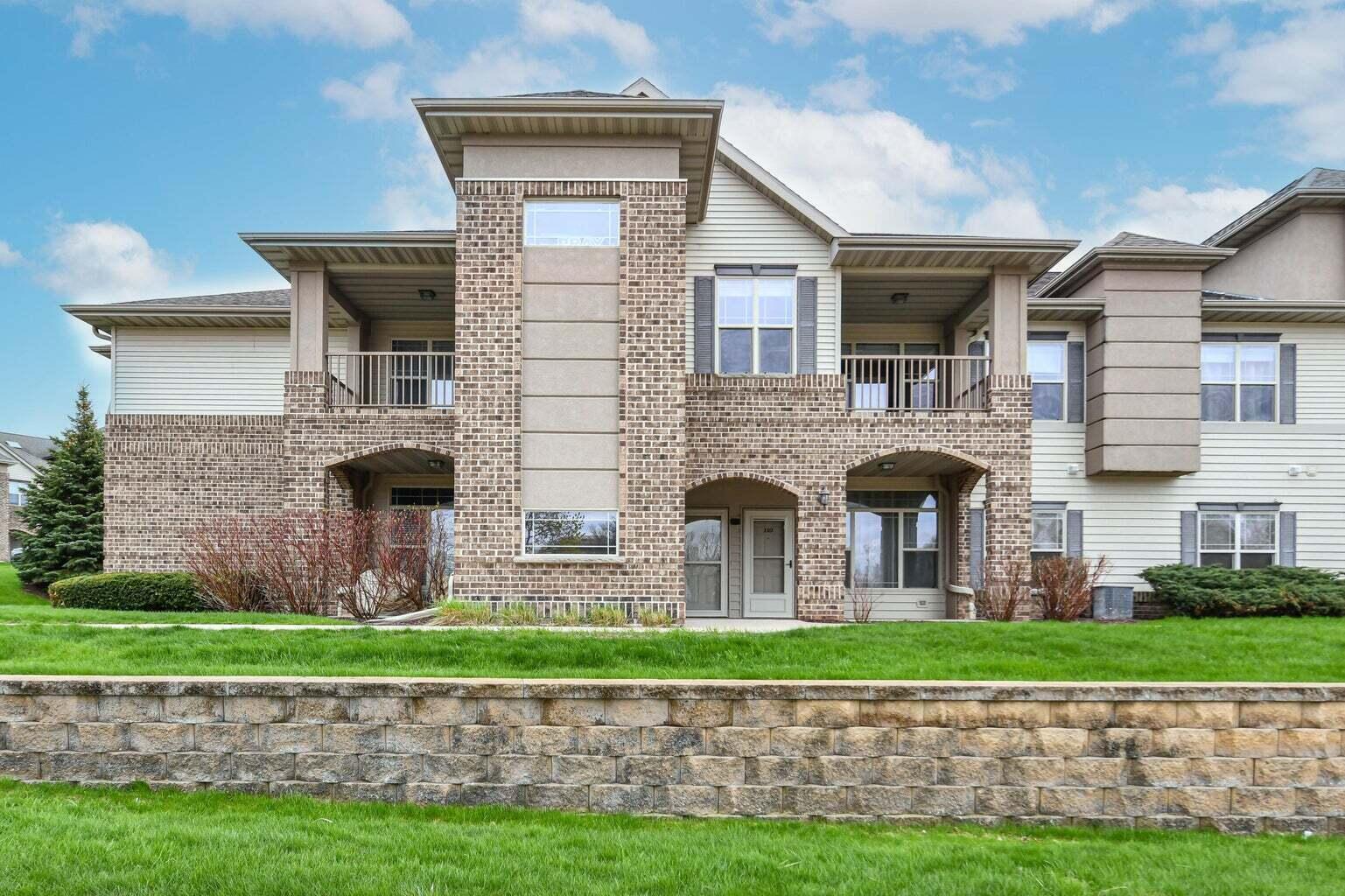 Property Photo: 3053 W Drexel Ave 110 WI 53132