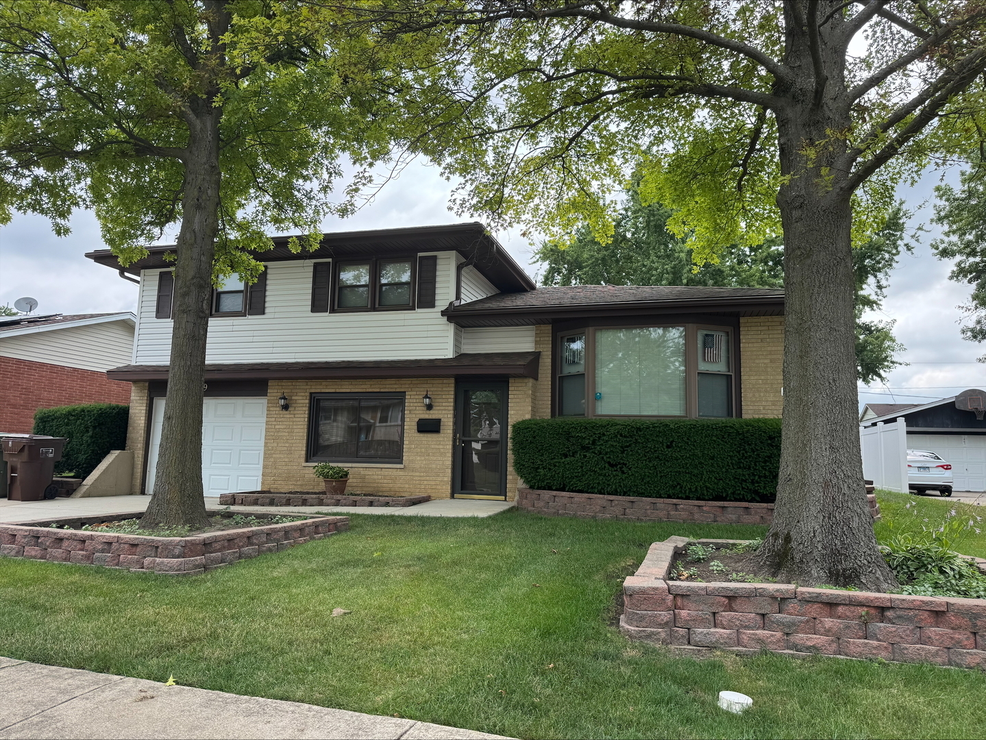Property Photo:  16409 64th Court  IL 60477 