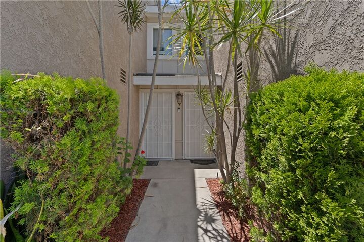Property Photo: 7342 Cerritos Avenue 2 CA 90680