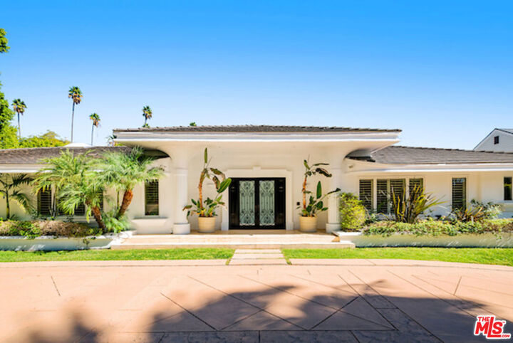 716 N Beverly Drive  Beverly Hills CA 90210 photo