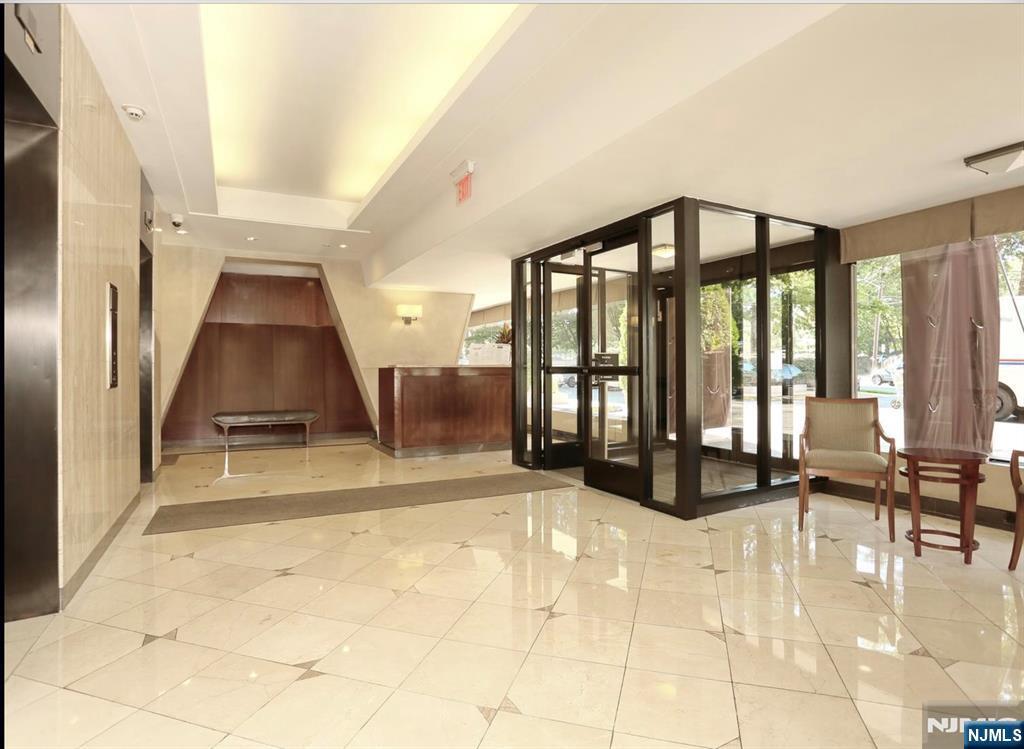 Property Photo: 4 Horizon Road G-3 NJ 07024