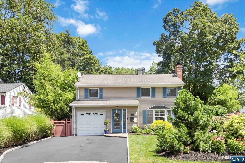 Property Photo:  65 W Saddle River Road  NJ 07463 