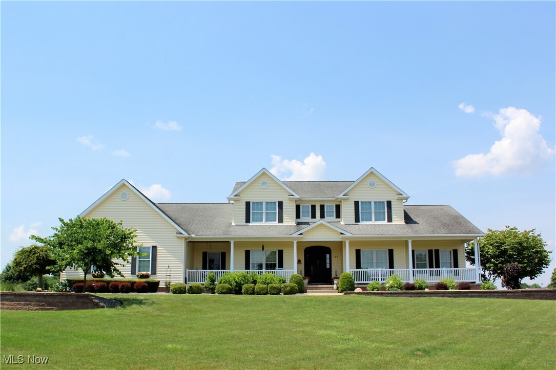 Property Photo:  130 Longview Circle  OH 44452 