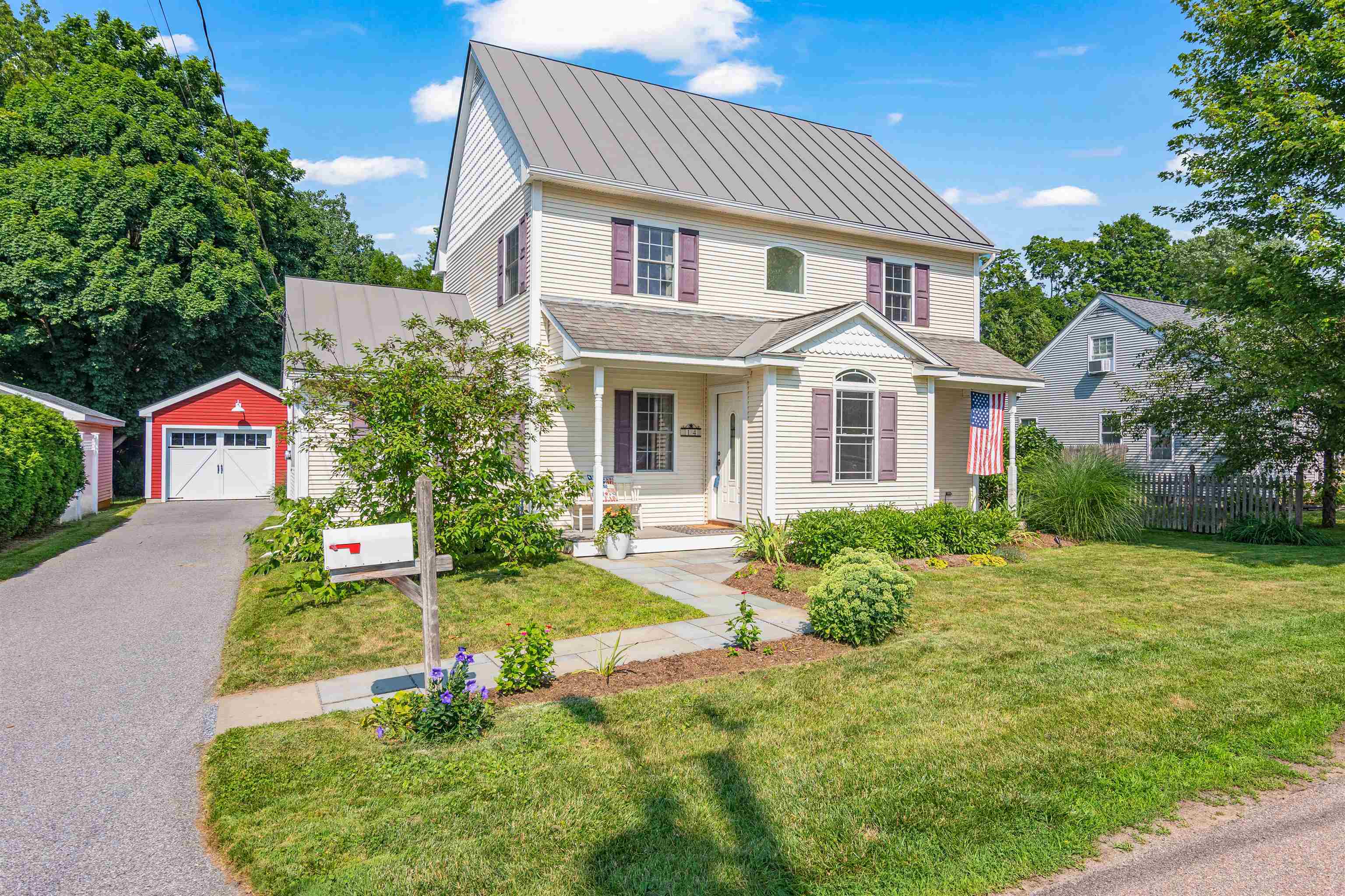 14 Arlington Street  Essex Junction VT 05452 photo