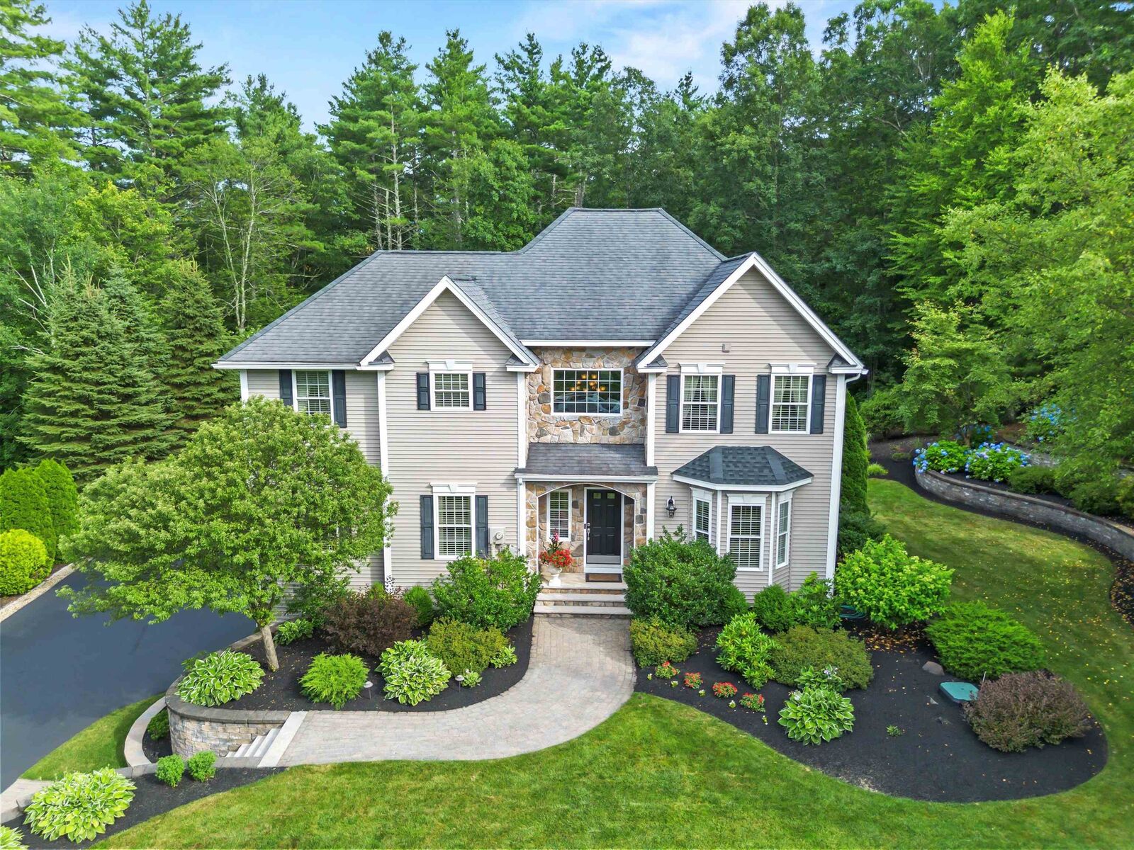 Property Photo: 30 Tyng Hill Road NH 03049