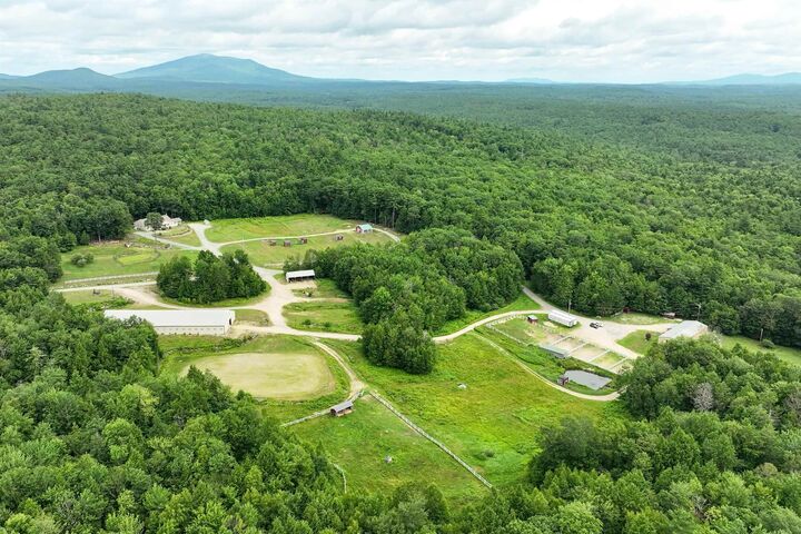 Property Photo:  39 Laurel Heights  NH 03447 