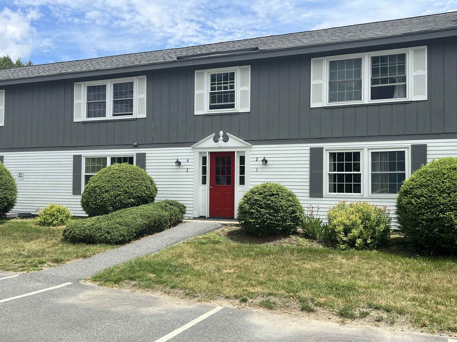Property Photo:  4 Candlelight Terrace  VT 05001 