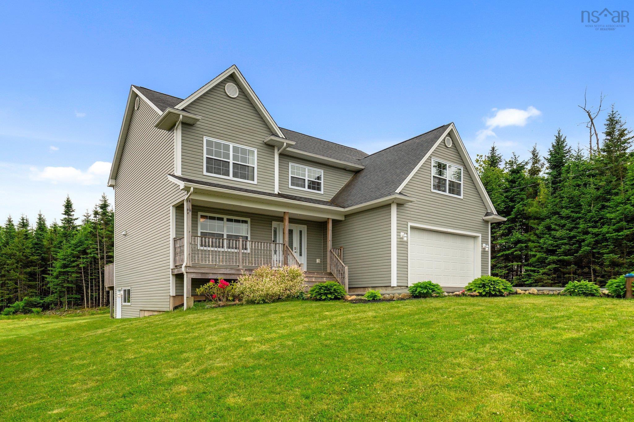 Property Photo: 33 Bali Terrace NS B3E 0A4