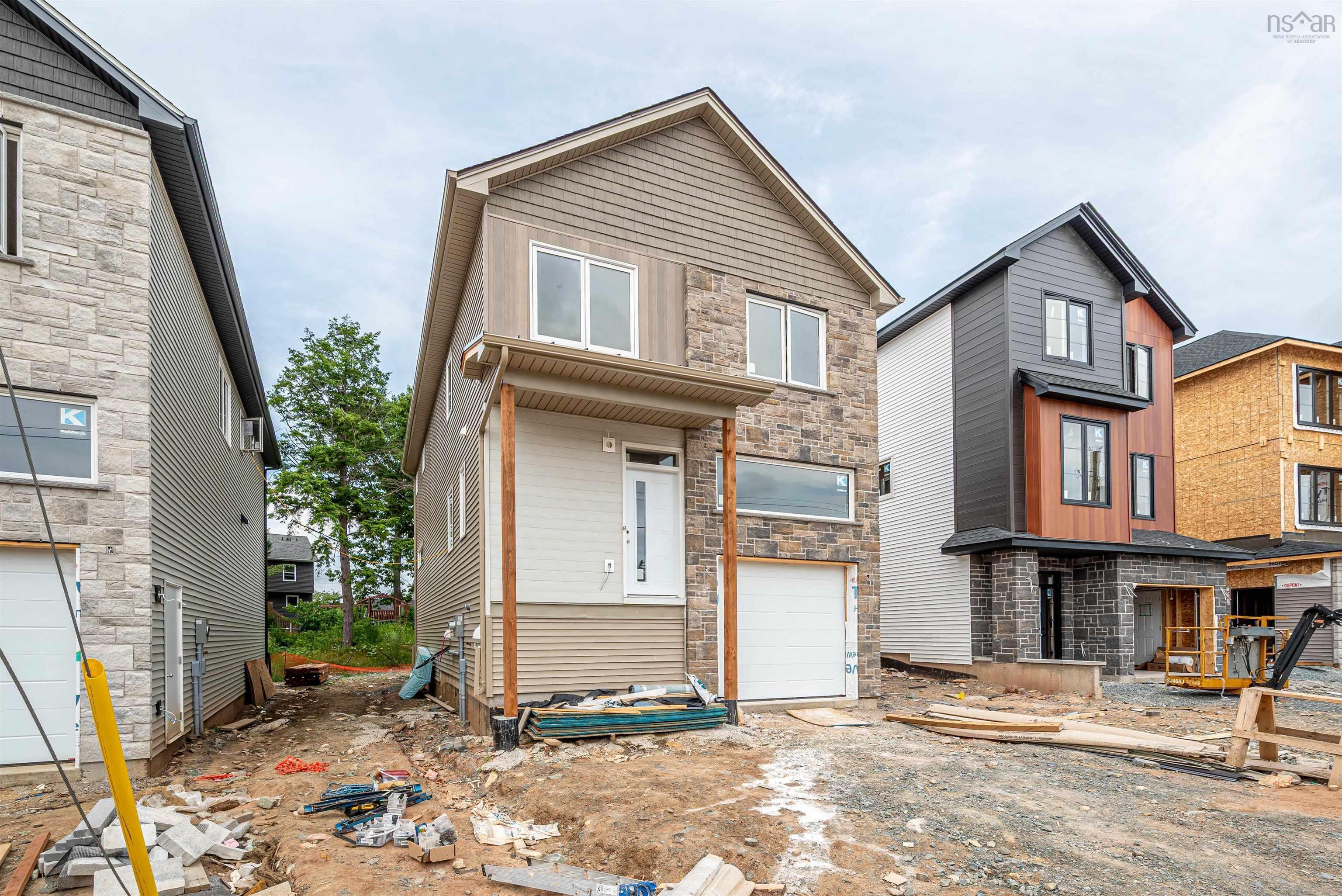 Property Photo:  17 Pearlgarden Close  NS B2X 0C3 