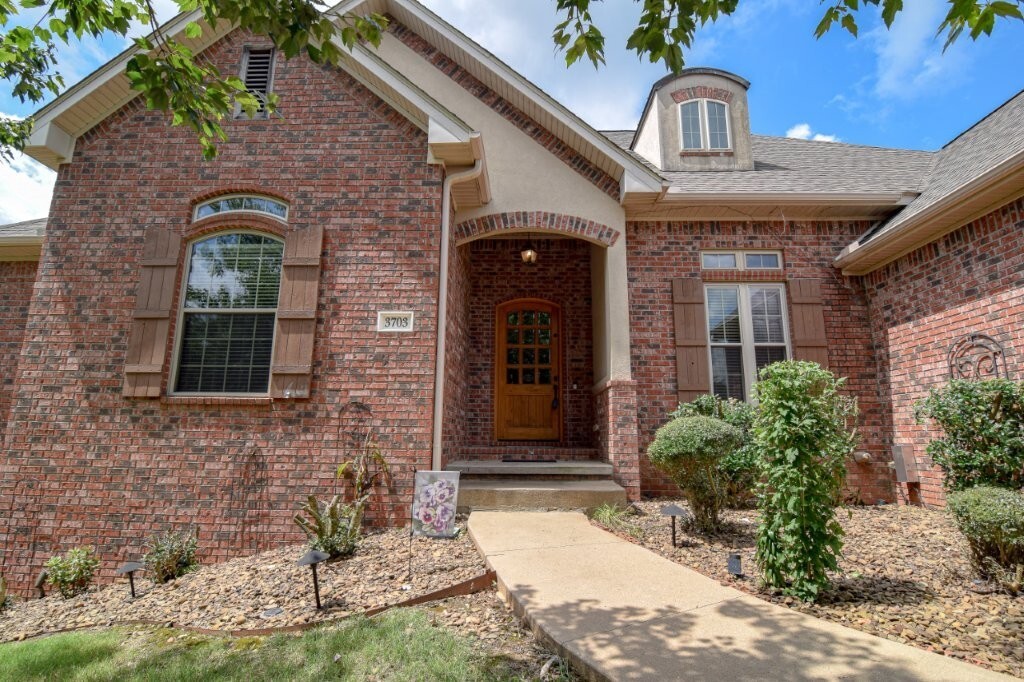 3703 NW Mountainview Road  Bentonville AR 72712 photo