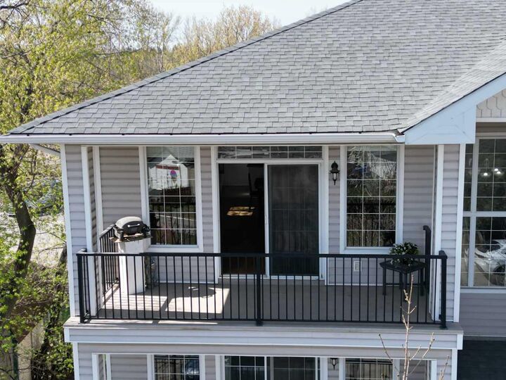 Property Photo:  29 N Railway Street 303  AB T1S 1J3 