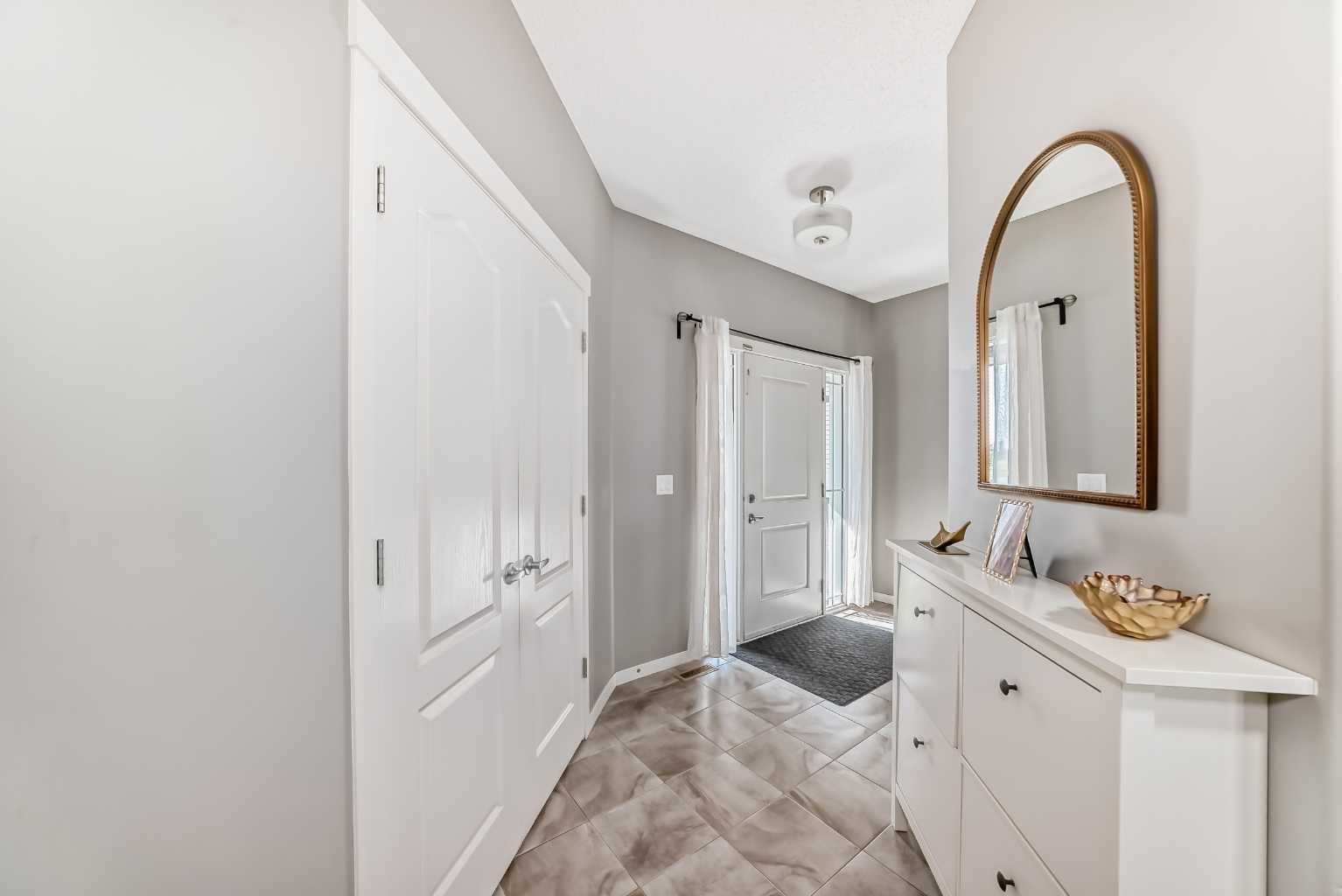 Property Photo:  74 Skyview Ranch Street NE  AB T3N 0G9 