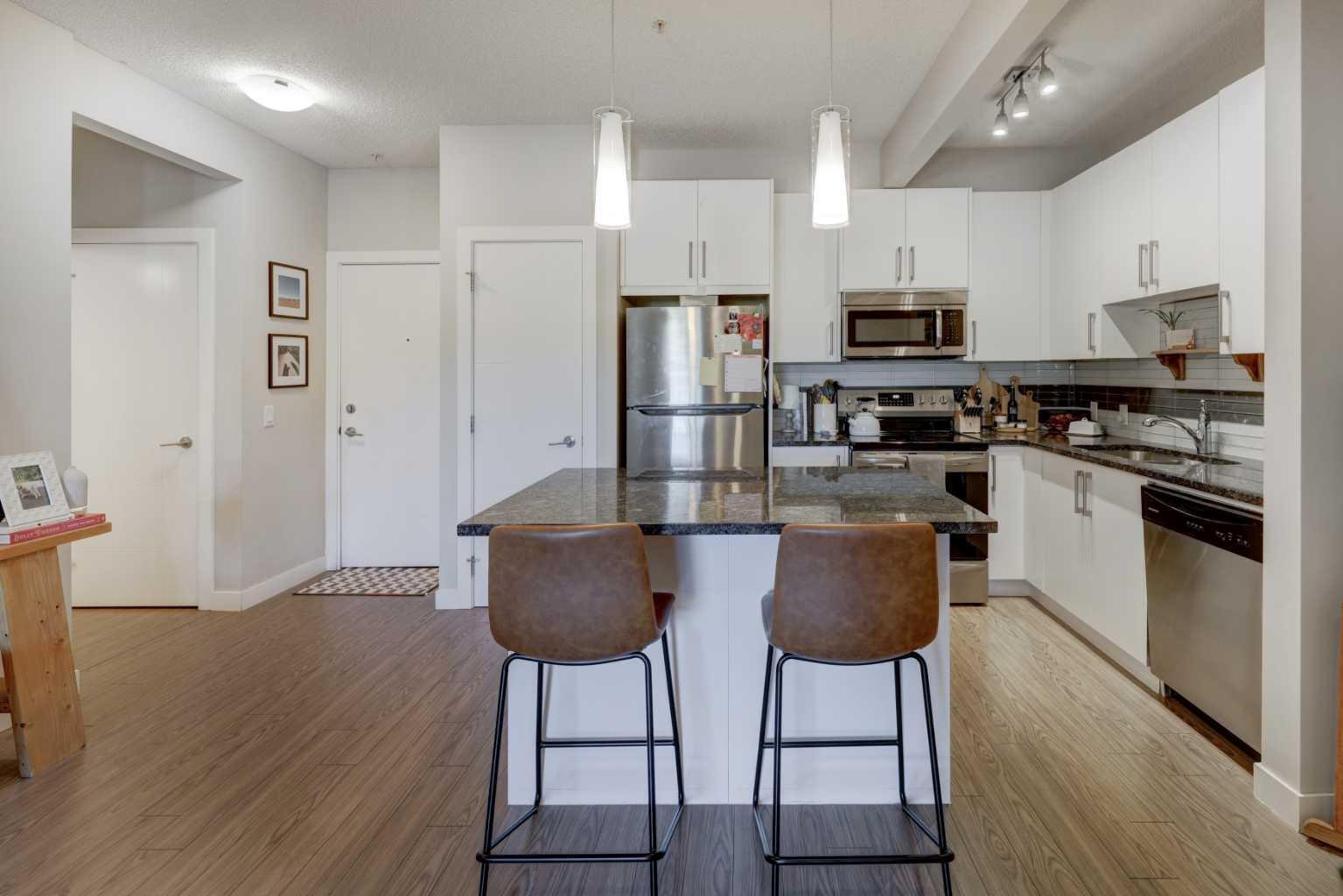 Photo de la propriété:  12 Sage Hill Terrace NW 107  AB T3R 0W6 