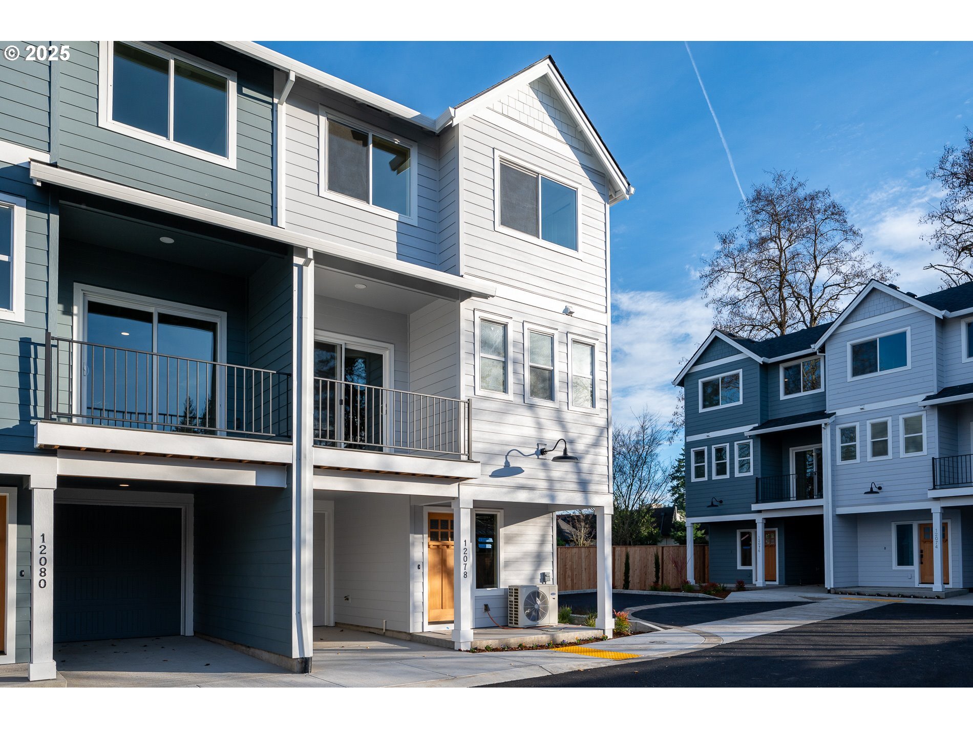 Property Photo: 12086 SE Harold St OR 97266