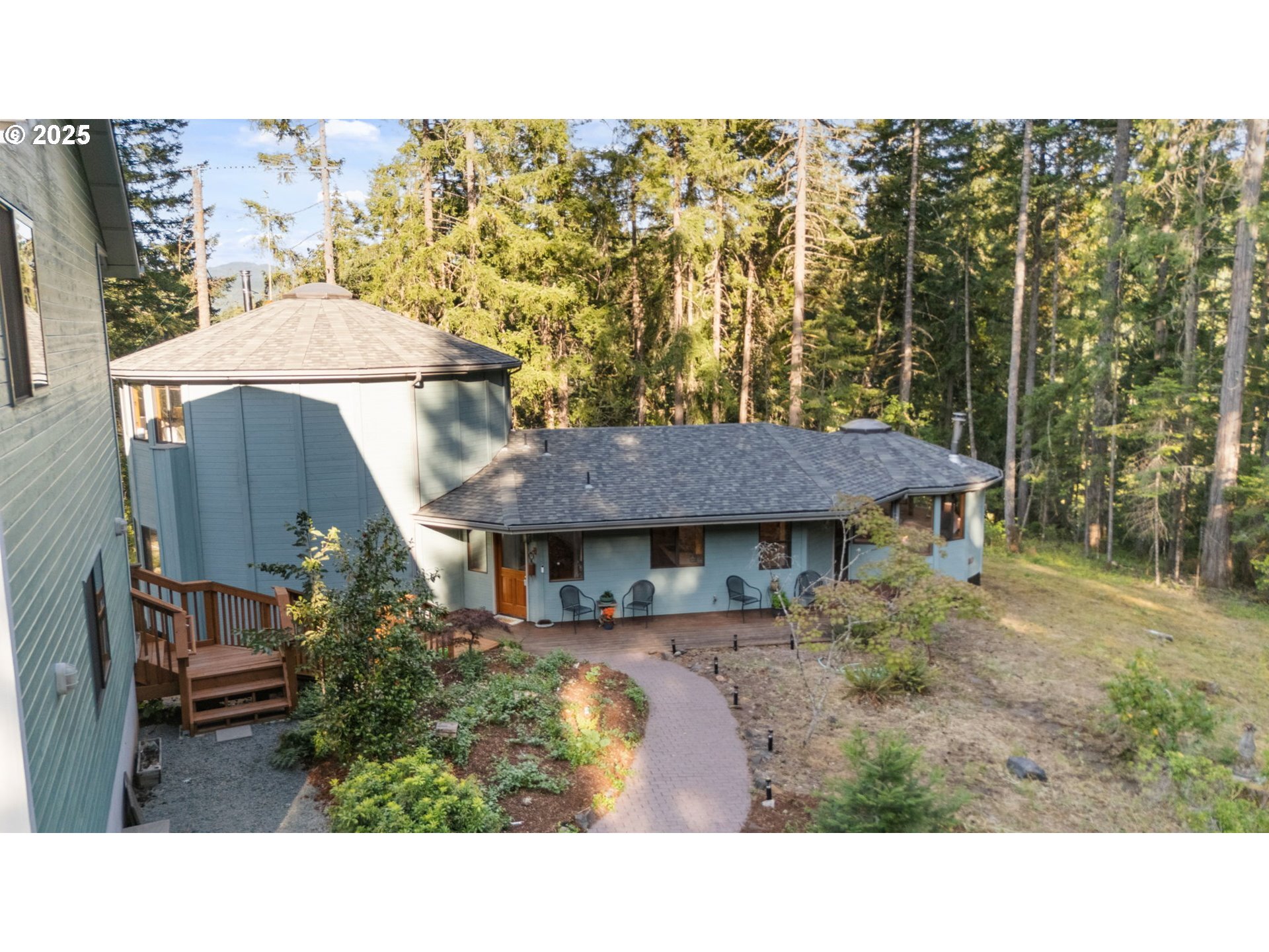 Property Photo:  80926 Turkey Run Rd  OR 97426 