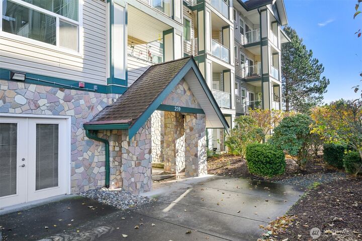 Property Photo: 259 W Bakerview Road C102 WA 98226