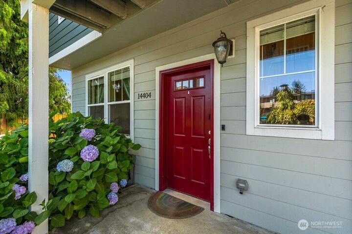 Property Photo: 14404 34th Lane S WA 98168