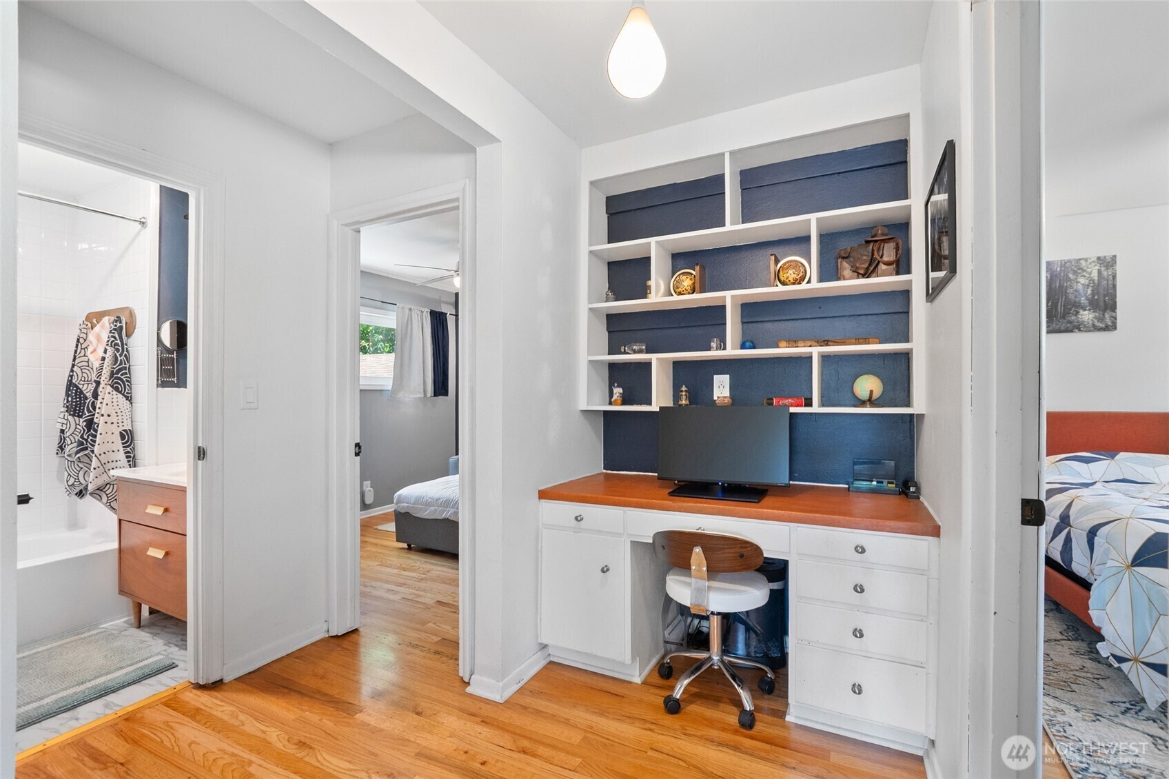 Property Photo: 11515 7th Avenue NE WA 98125