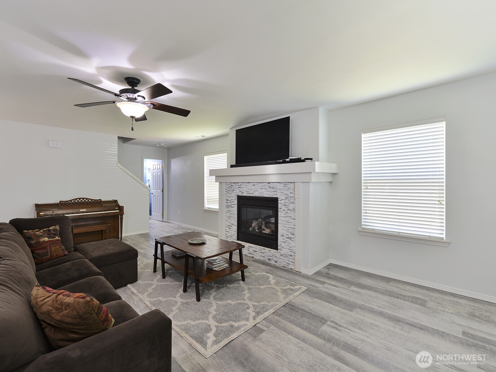 Property Photo: 3073 Hoffman Hill Boulevard WA 98327