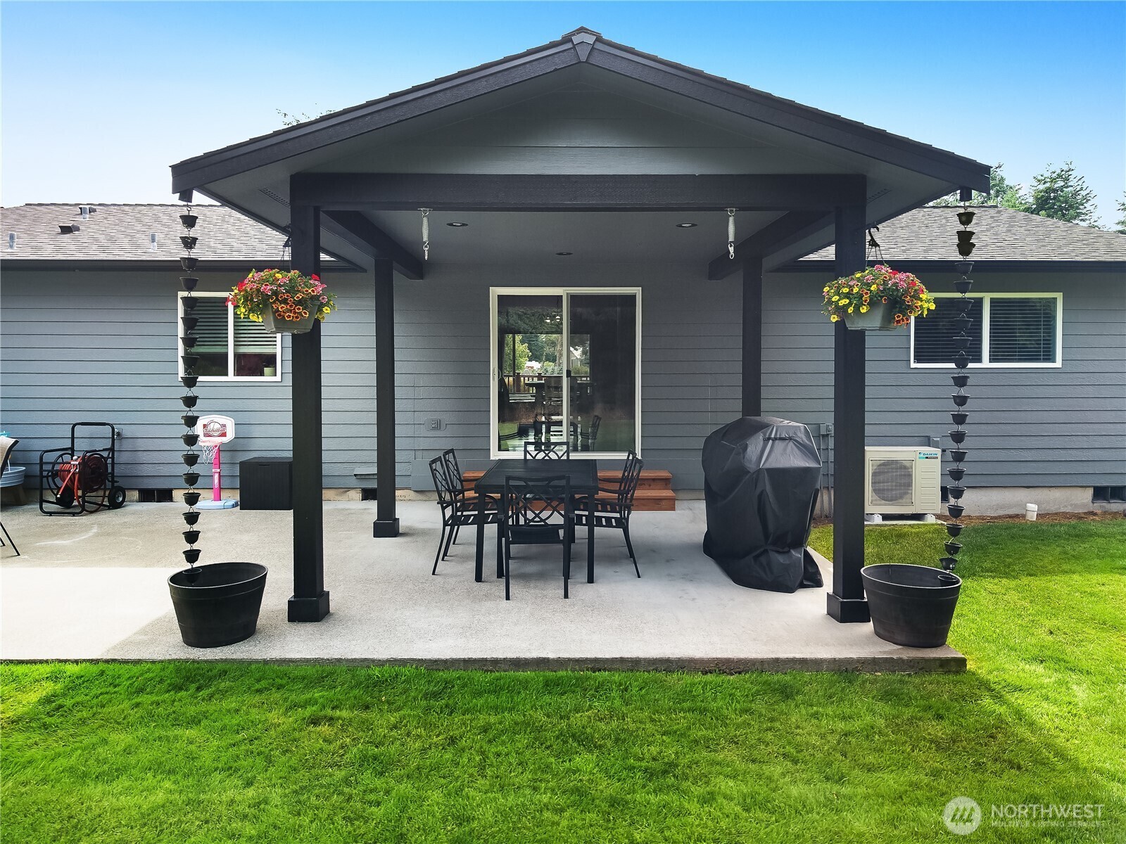 Property Photo: 8336 178th Avenue SW WA 98579