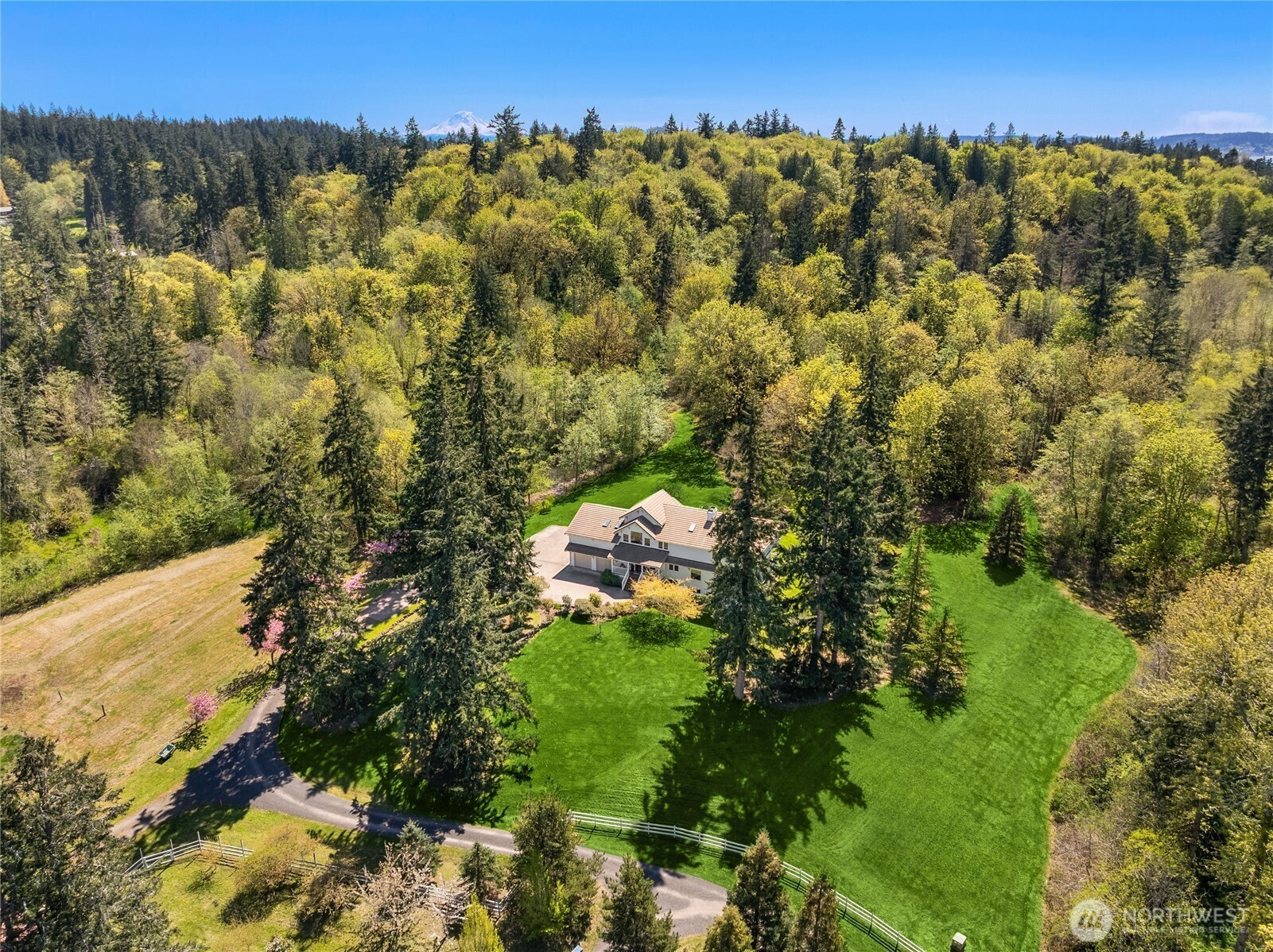 2433  Country View Lane NE  Bainbridge Island WA 98110 photo