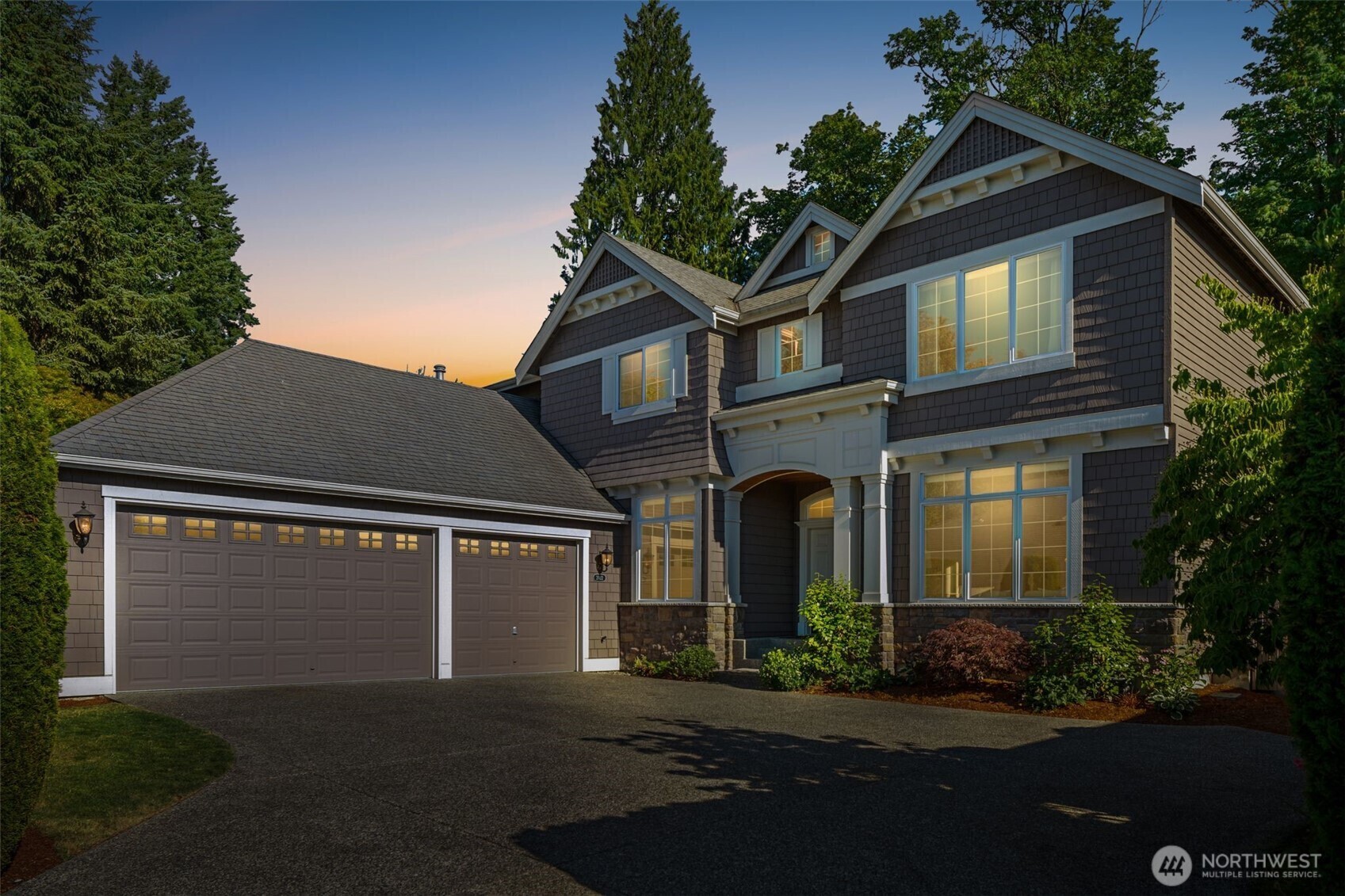 Property Photo: 2022 240th Place SE WA 98201