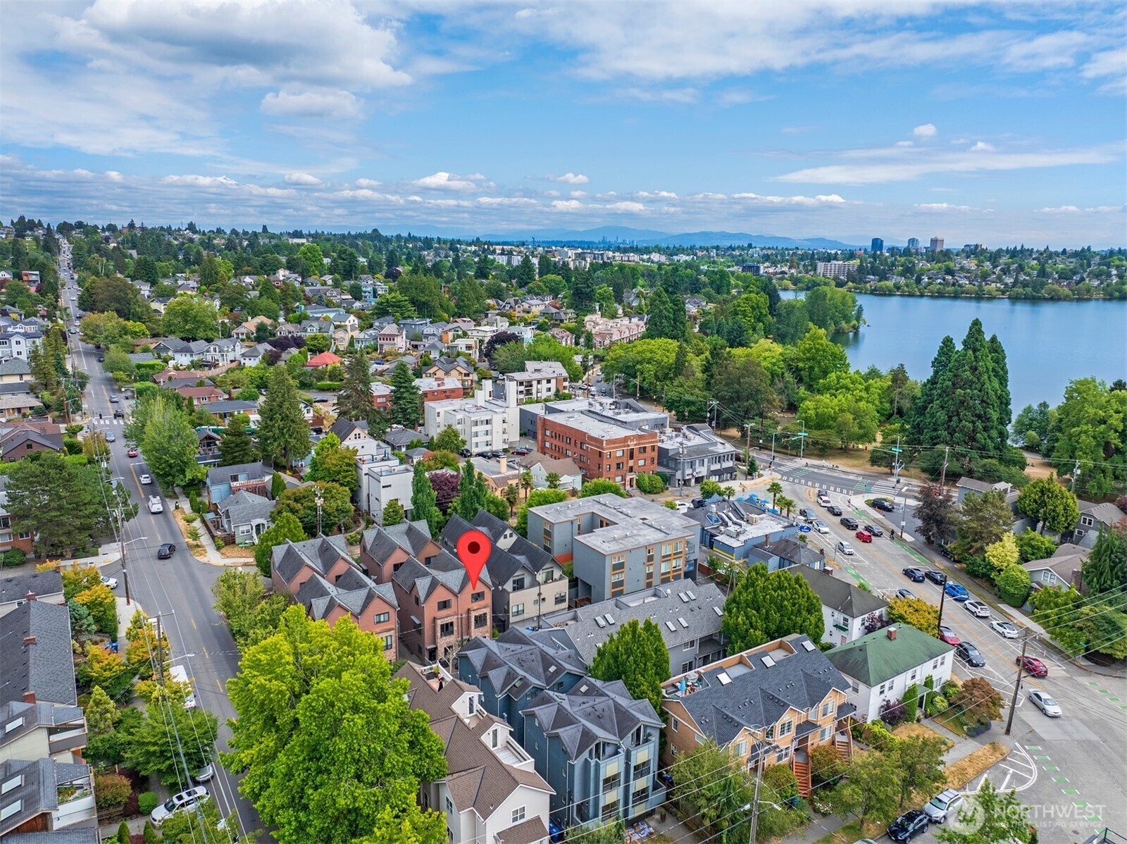 Property Photo: 1521 N 80th Street WA 98103