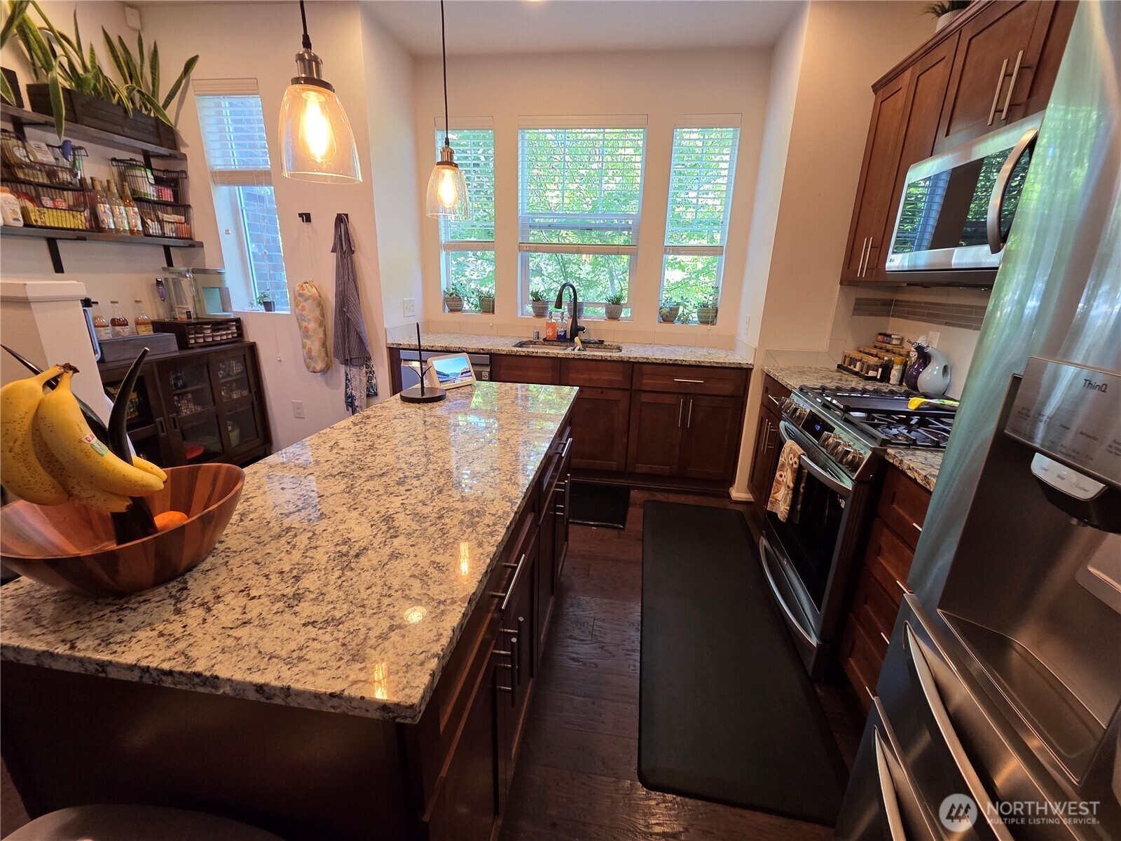 Property Photo:  11004  20th Drive SE  WA 98208 