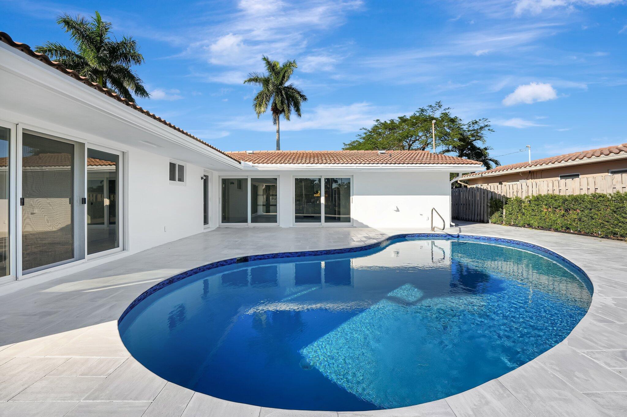 Property Photo:  1478 NE 57th Court  FL 33334 