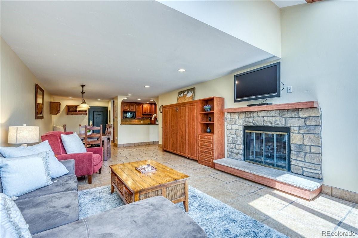 Property Photo: 189 Ten Mile Circle 551 CO 80443